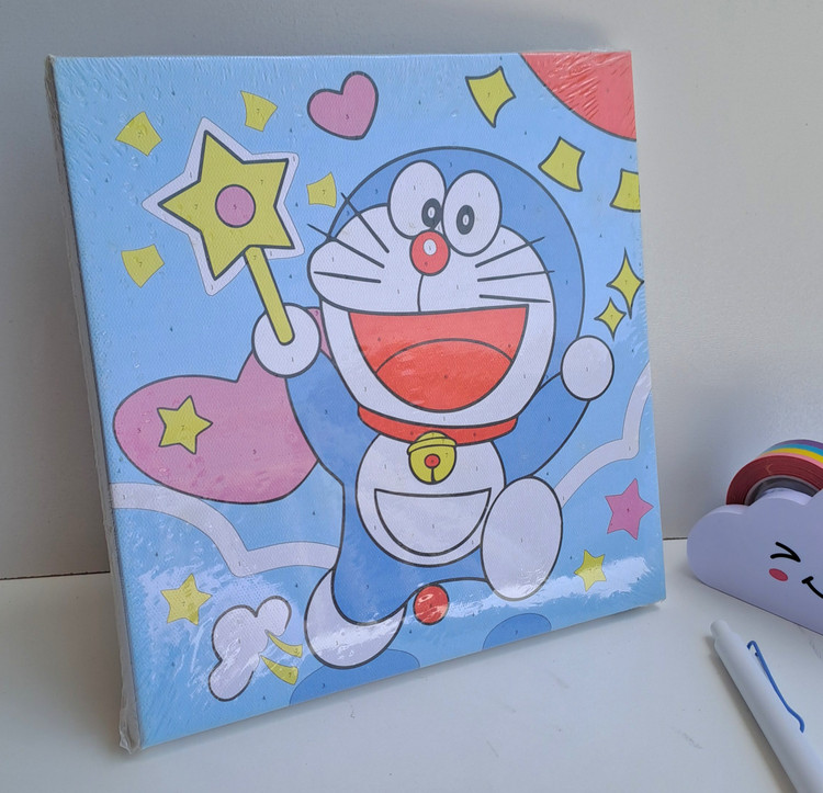 بوم نقاشی نیمه آماده با تمام لوازم طرح دورایمون