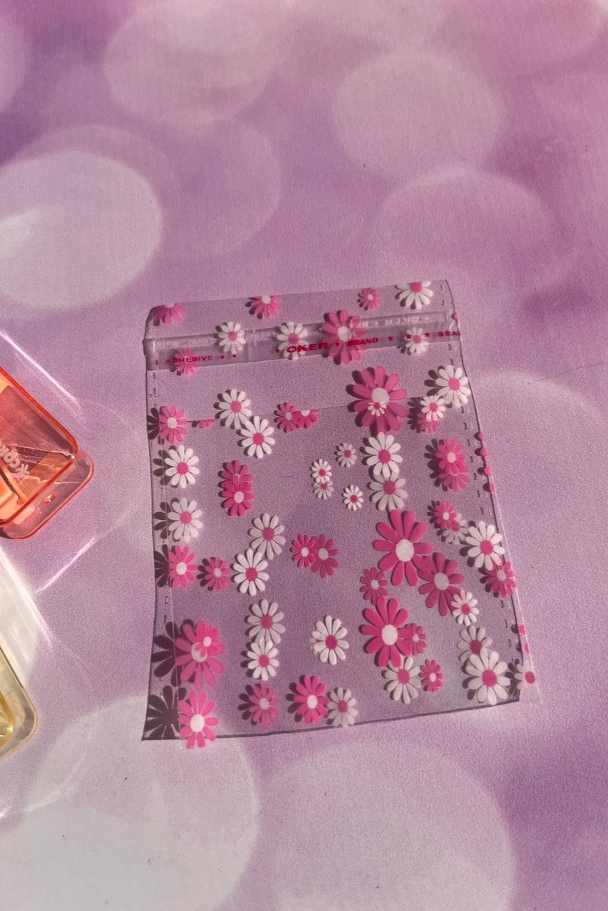 سلفون لبه چسب دار طرح گل صورتی