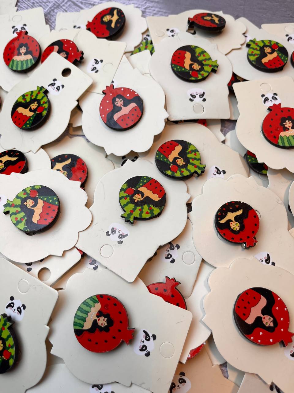 پیکسل چوبی یلدا ،نوجوان و بزرگسال